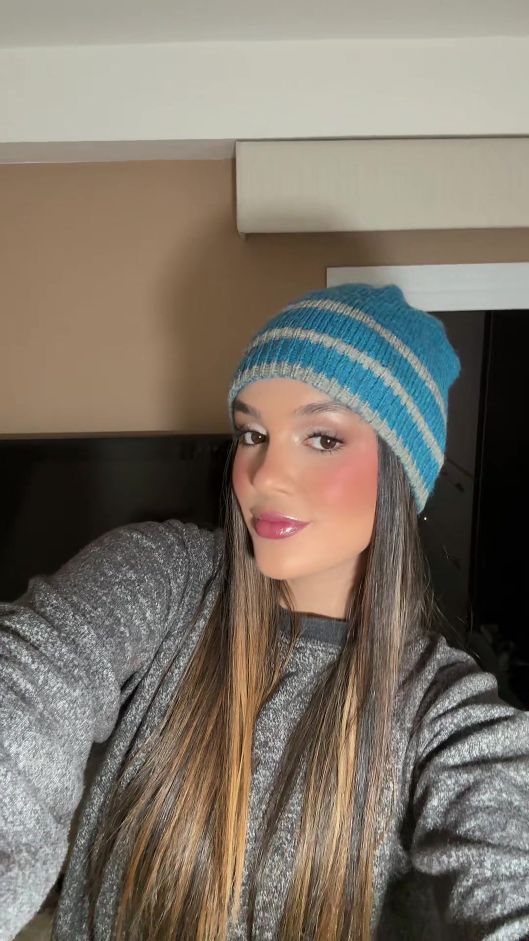 @isamarinho__