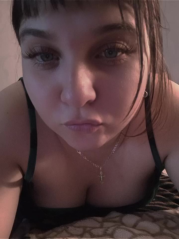 @анастасия