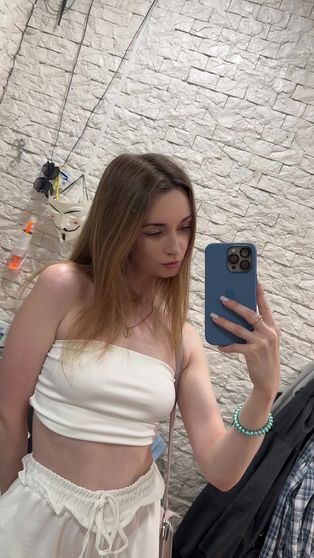 @Анюта🥰