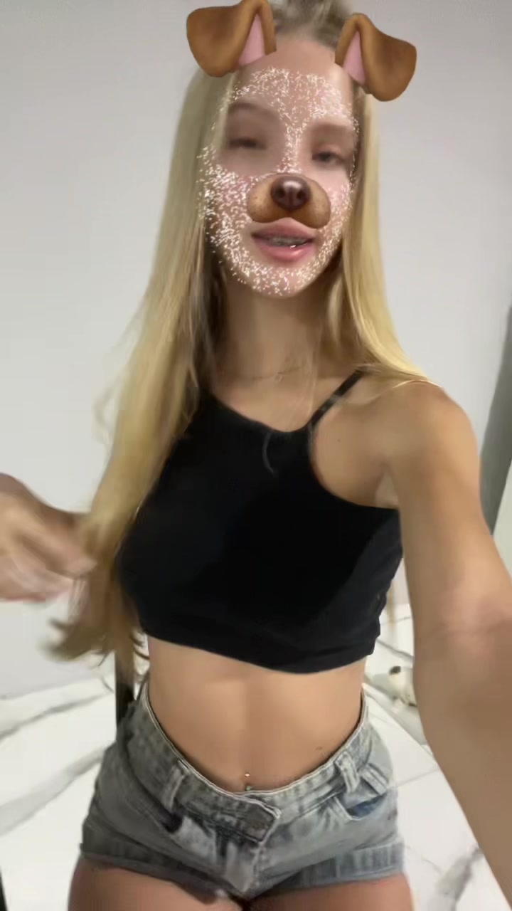 @Ariela
