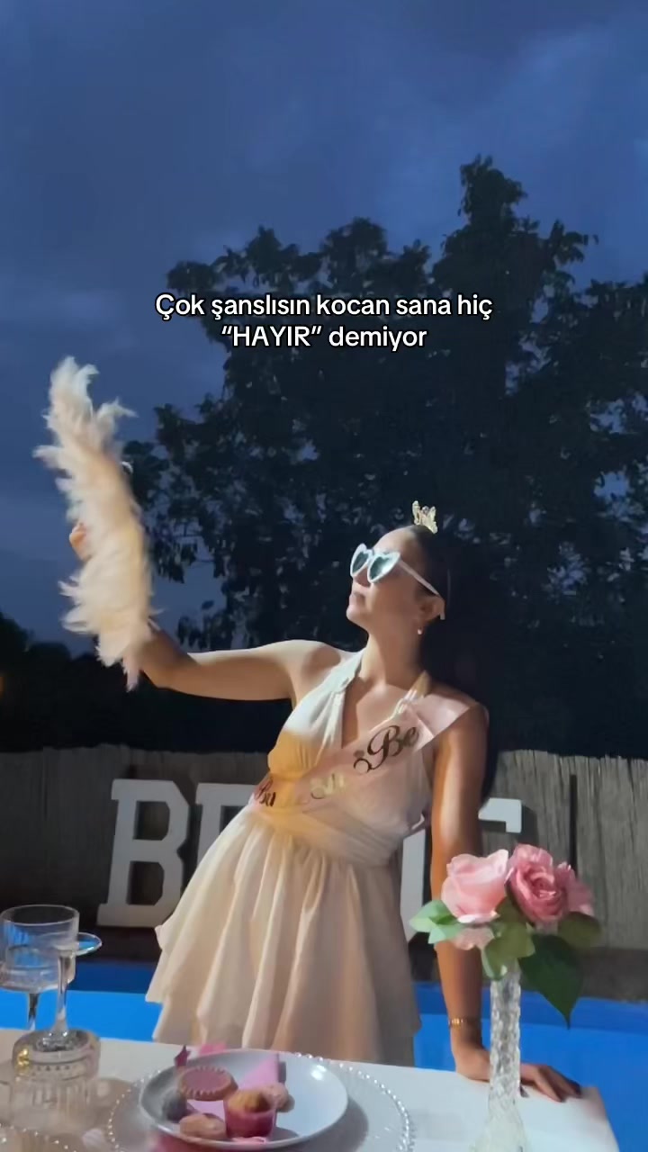 @zeyyneptuhan