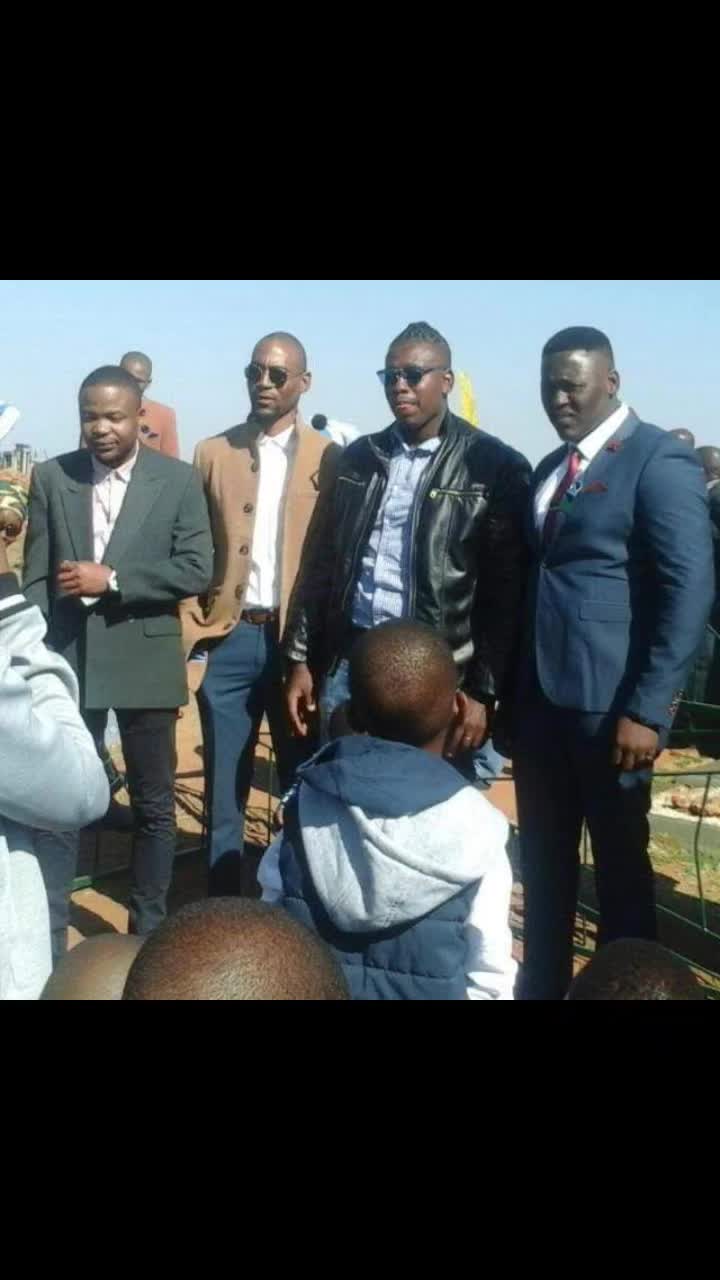 @Tebogo SeemakamaOto