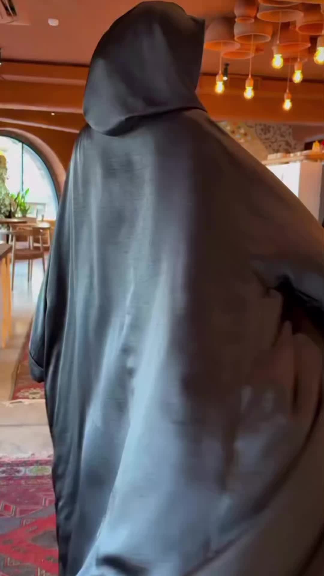 @🖤
