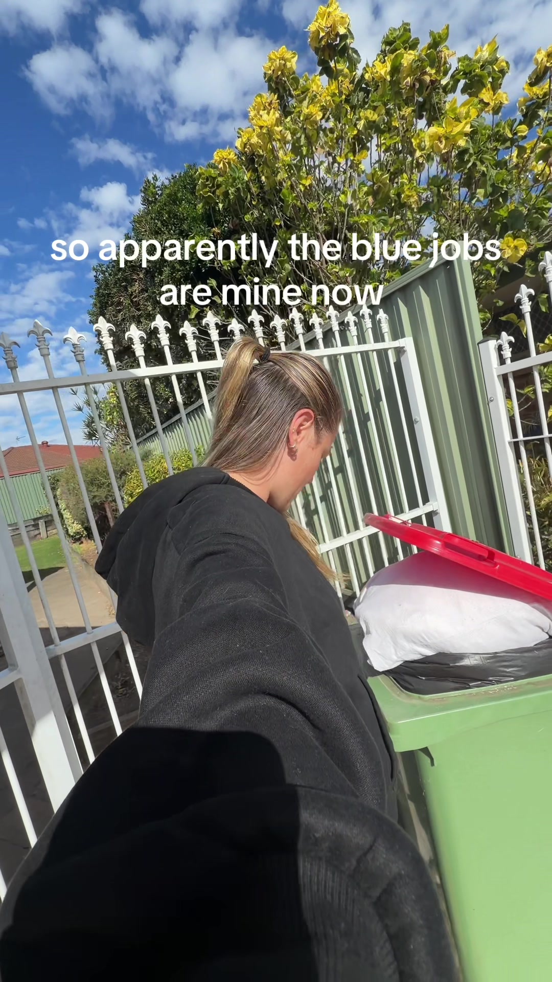 @Melaniemaywrightt