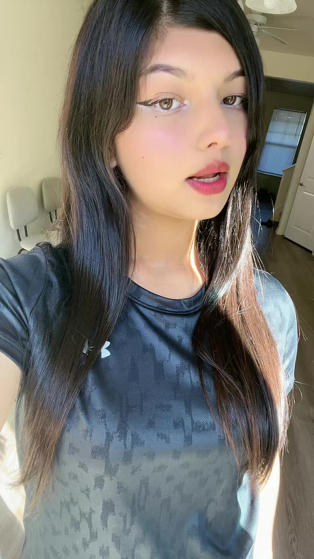 @सुरभि💗