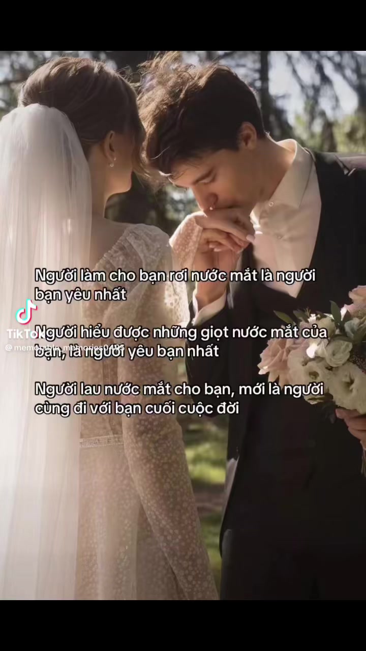 @Mít