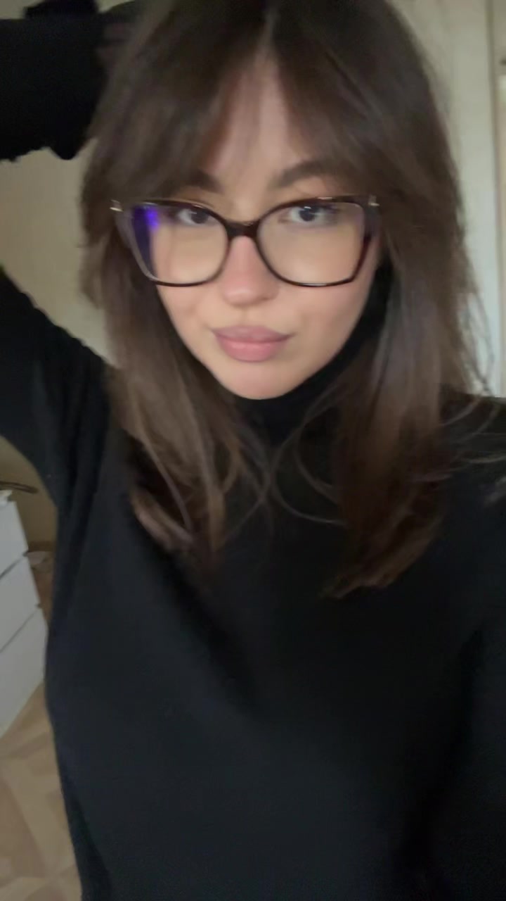 @🦅