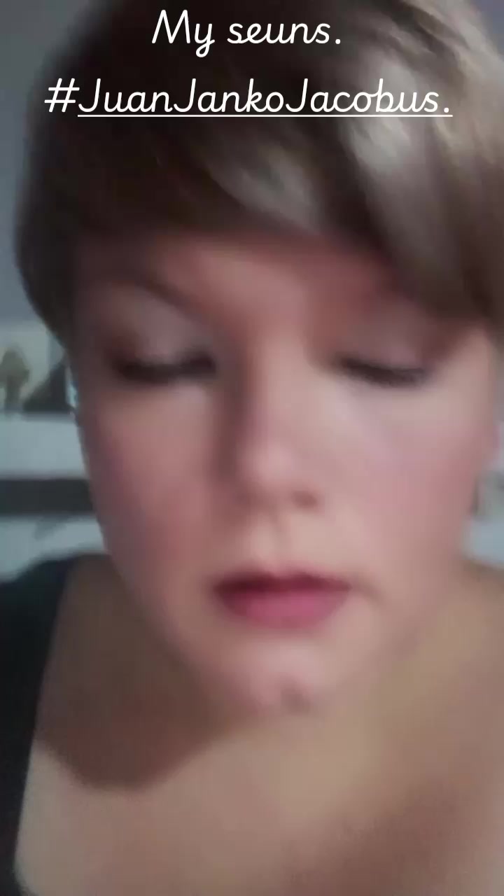 @Charn&eacute;.deBeer.
