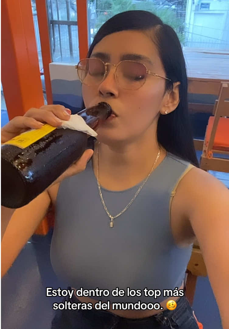 @krystalyaneztv