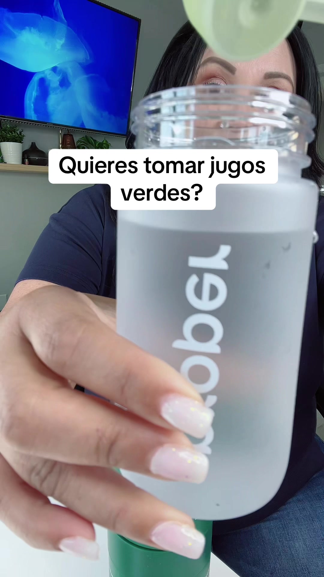 @CeciHN