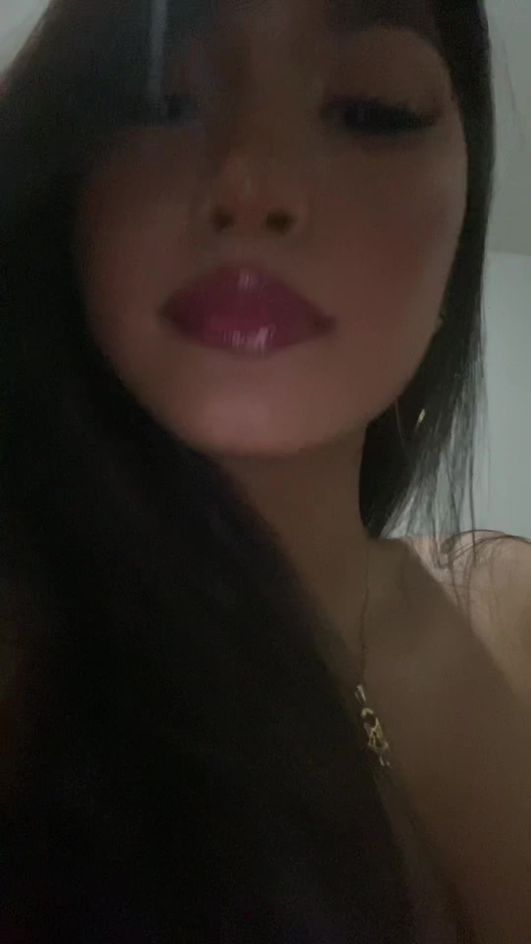 @xchliv__