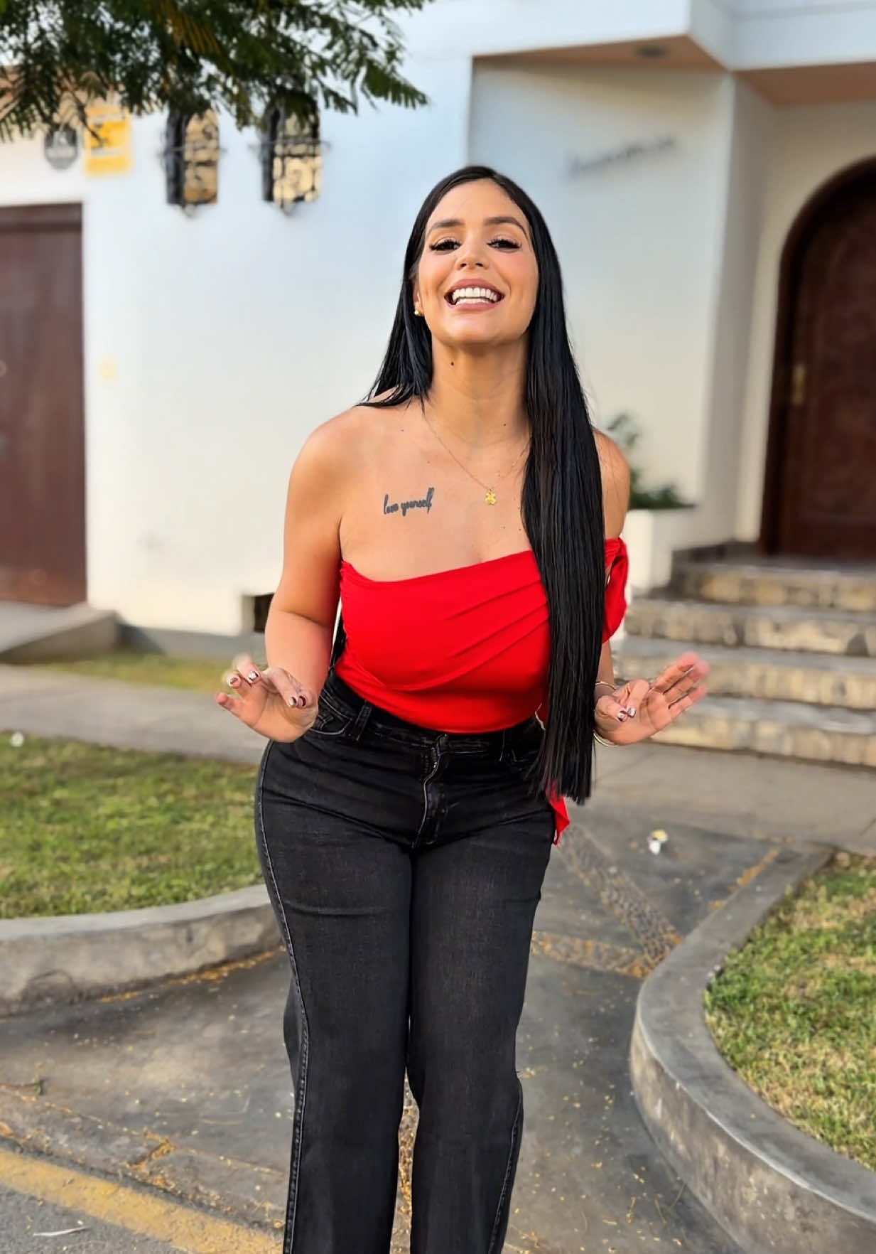 @kirajeans.peru