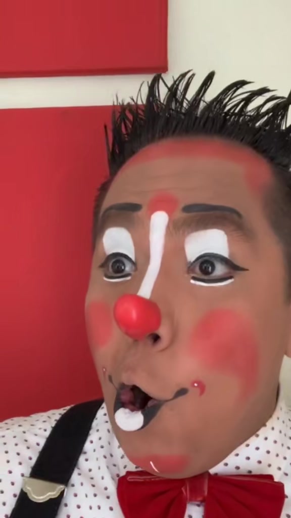 @Toty & Andy the Clowns