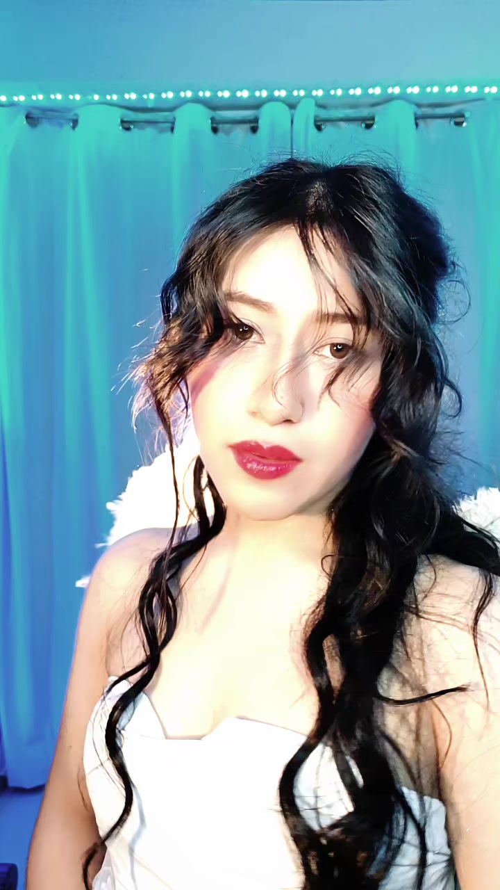 @𝑳𝒊𝒔𝒔💜