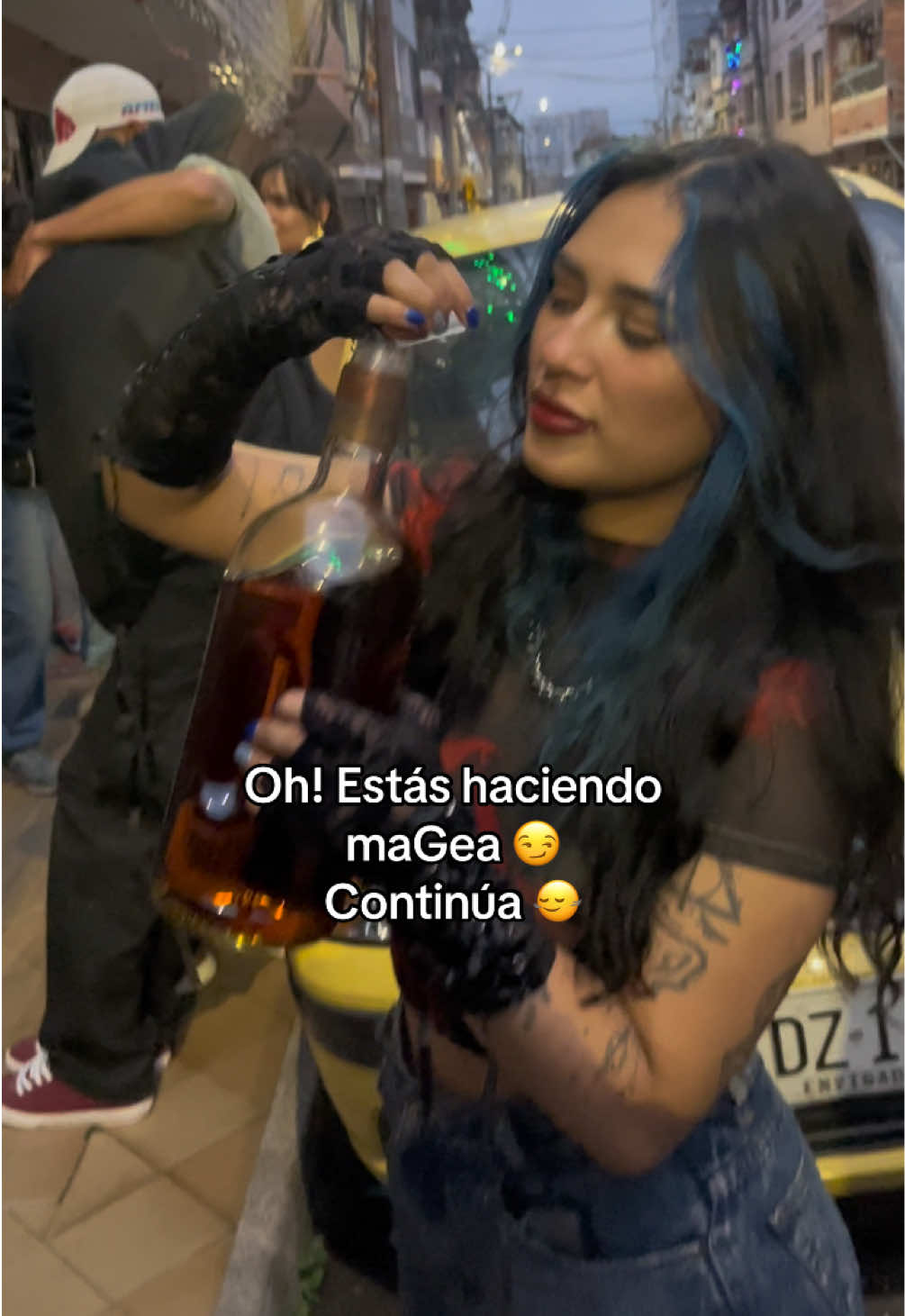 @Laura Londo&ntilde;o 🎧🖤🎵