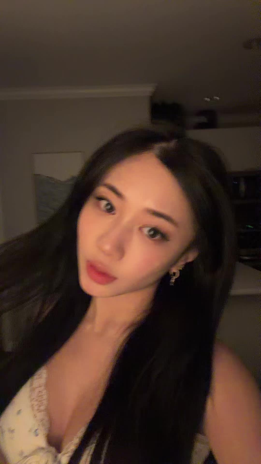 @Rach3l