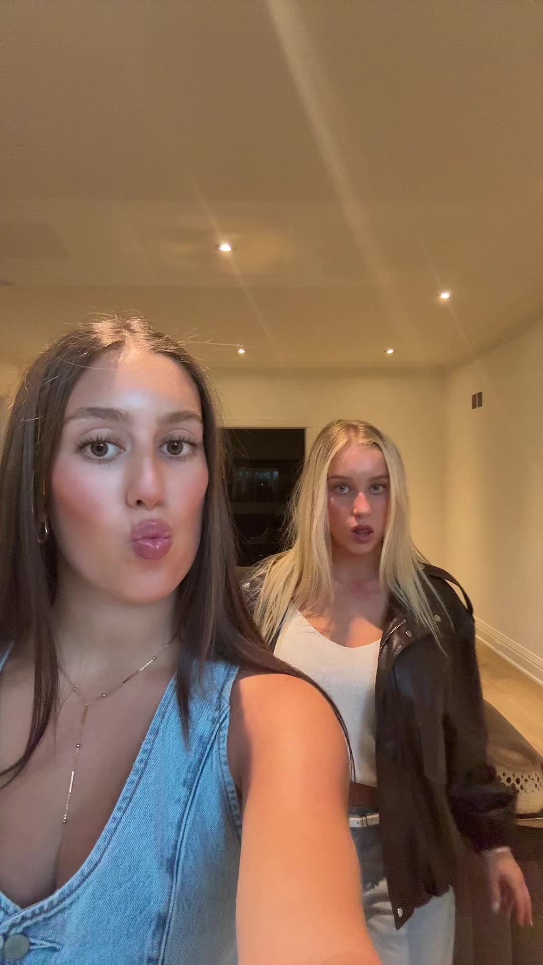 @ella