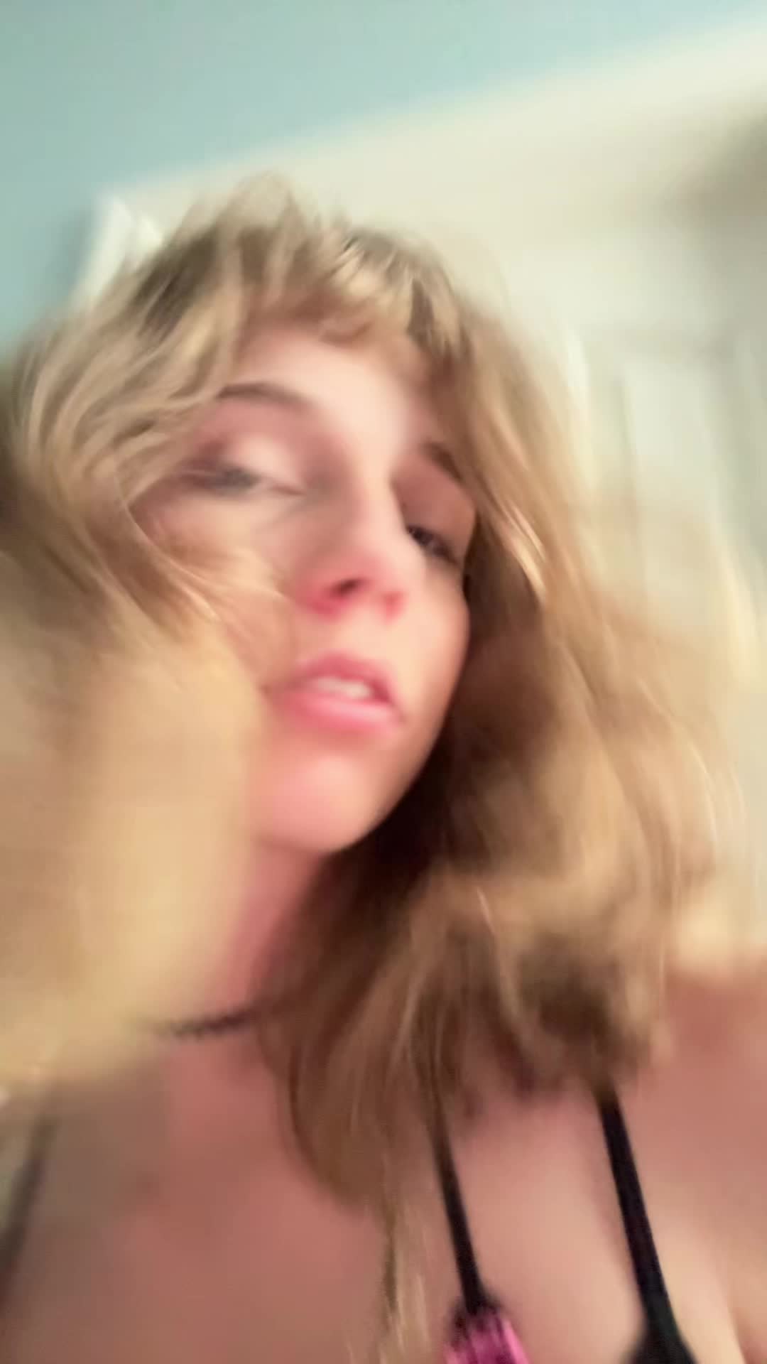 @swimswamswum