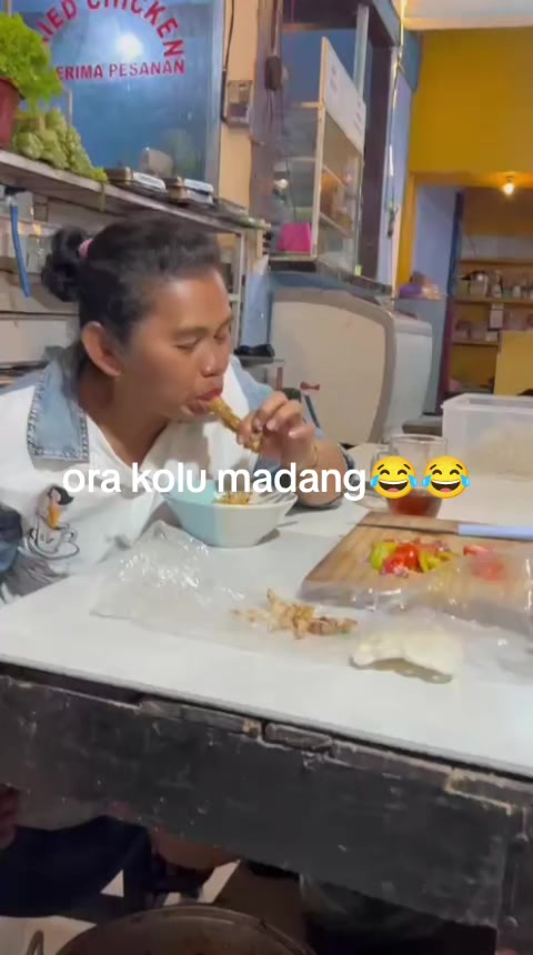 @Mak Krombong