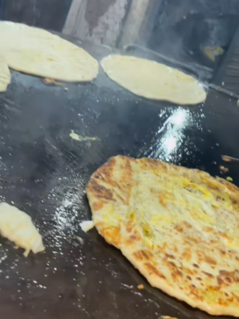 @wefoodiepk