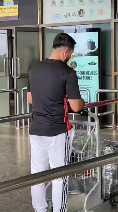 @👑𝑴𝒐𝒉𝒔𝒊𝒏 𝒛𝒐𝒉𝒂𝒏.🇲🇾