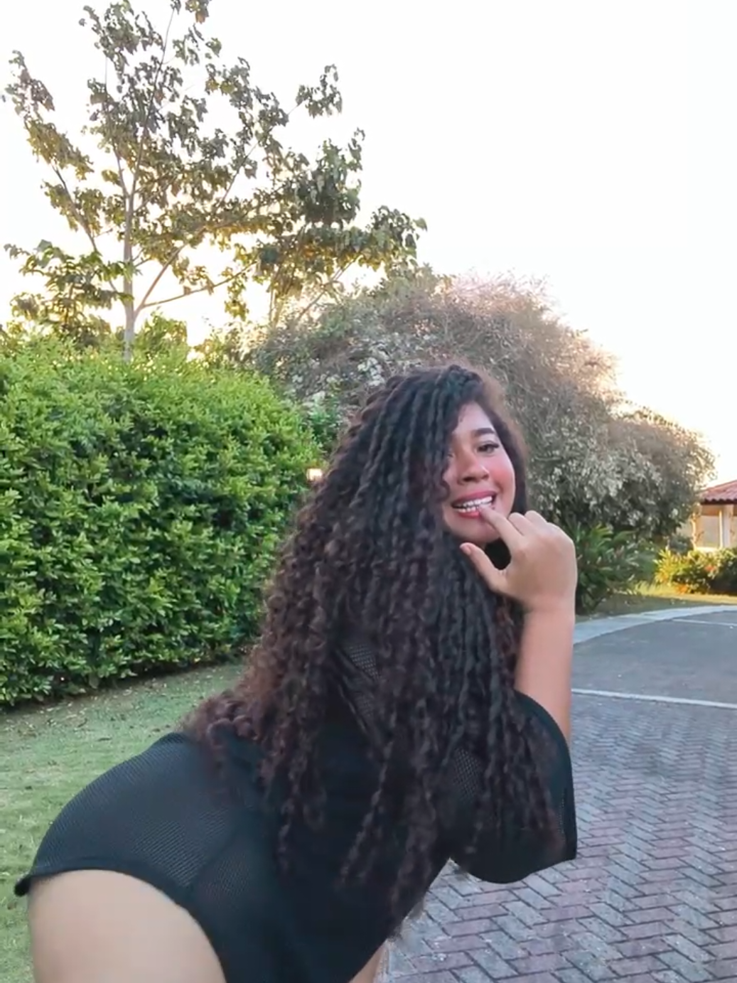 @𝑳𝒆𝒐𝒏𝒂⚡️