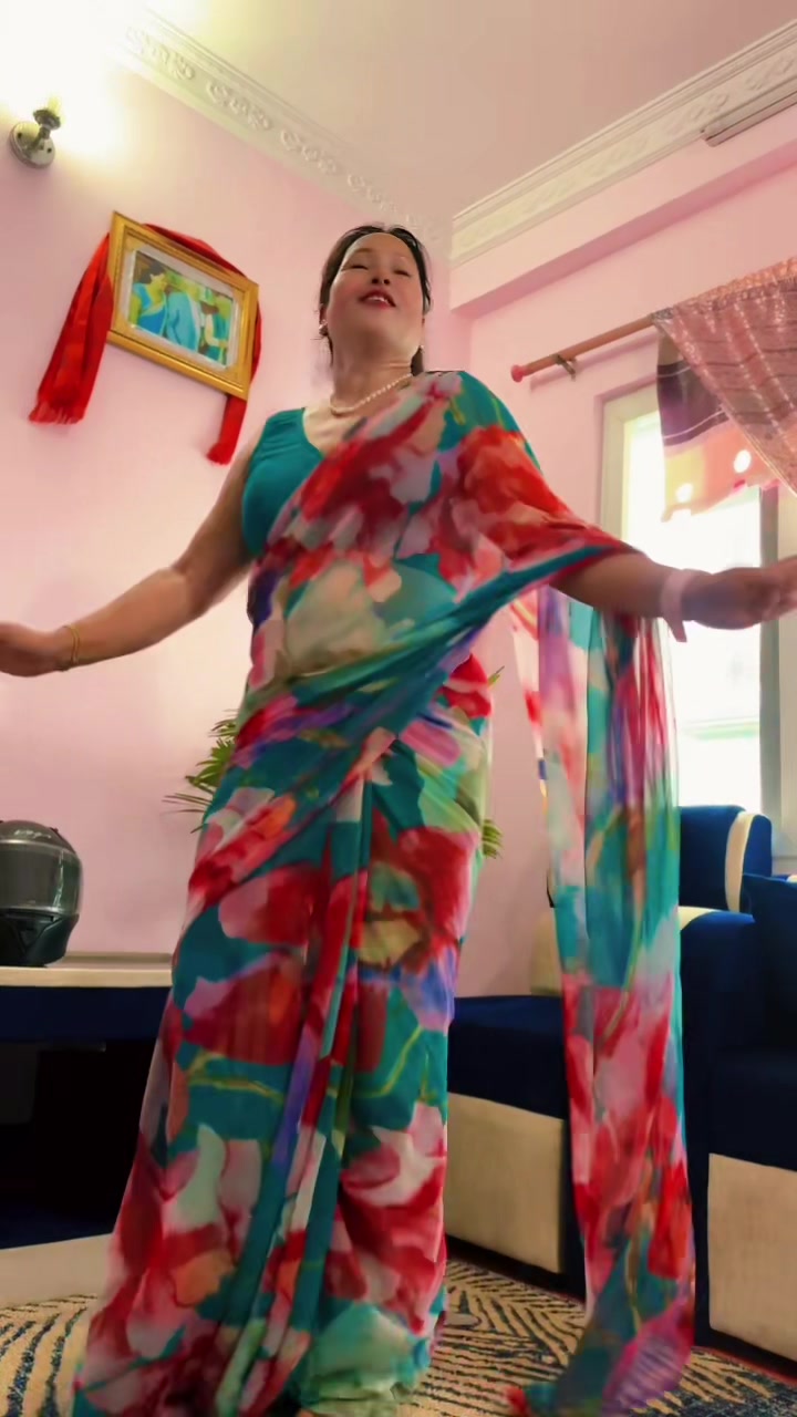 @Manishaoli053