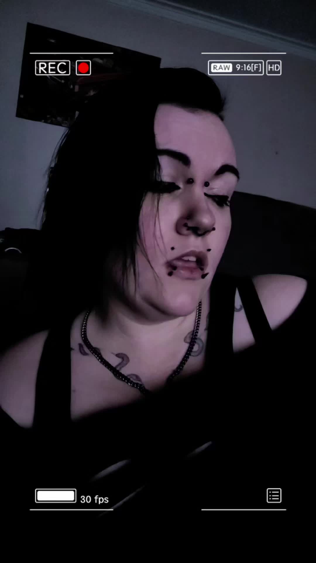 @QueenAlphaWolf_c.h.f
