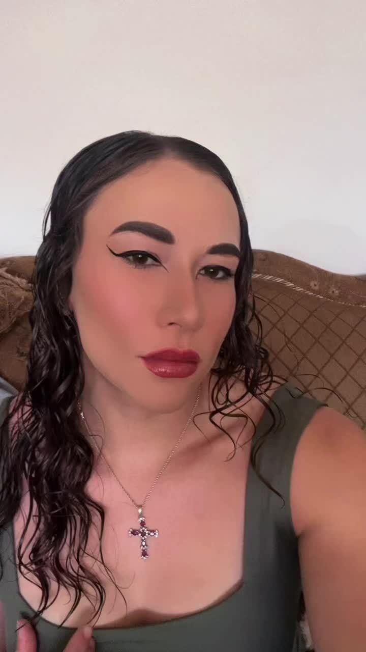 @Elaine_Larussi