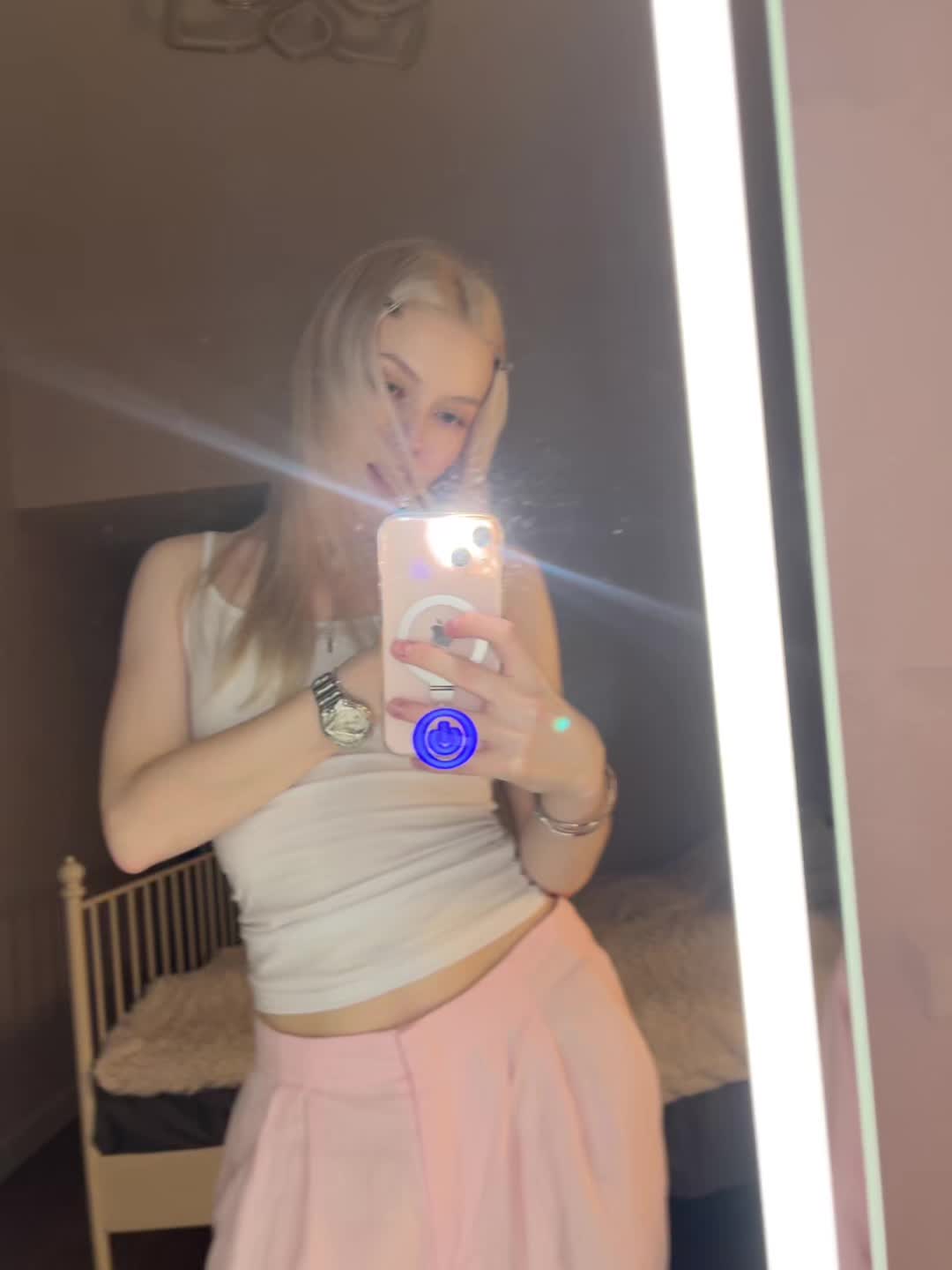 @Тгк:СОНЯ СНОВА 💋