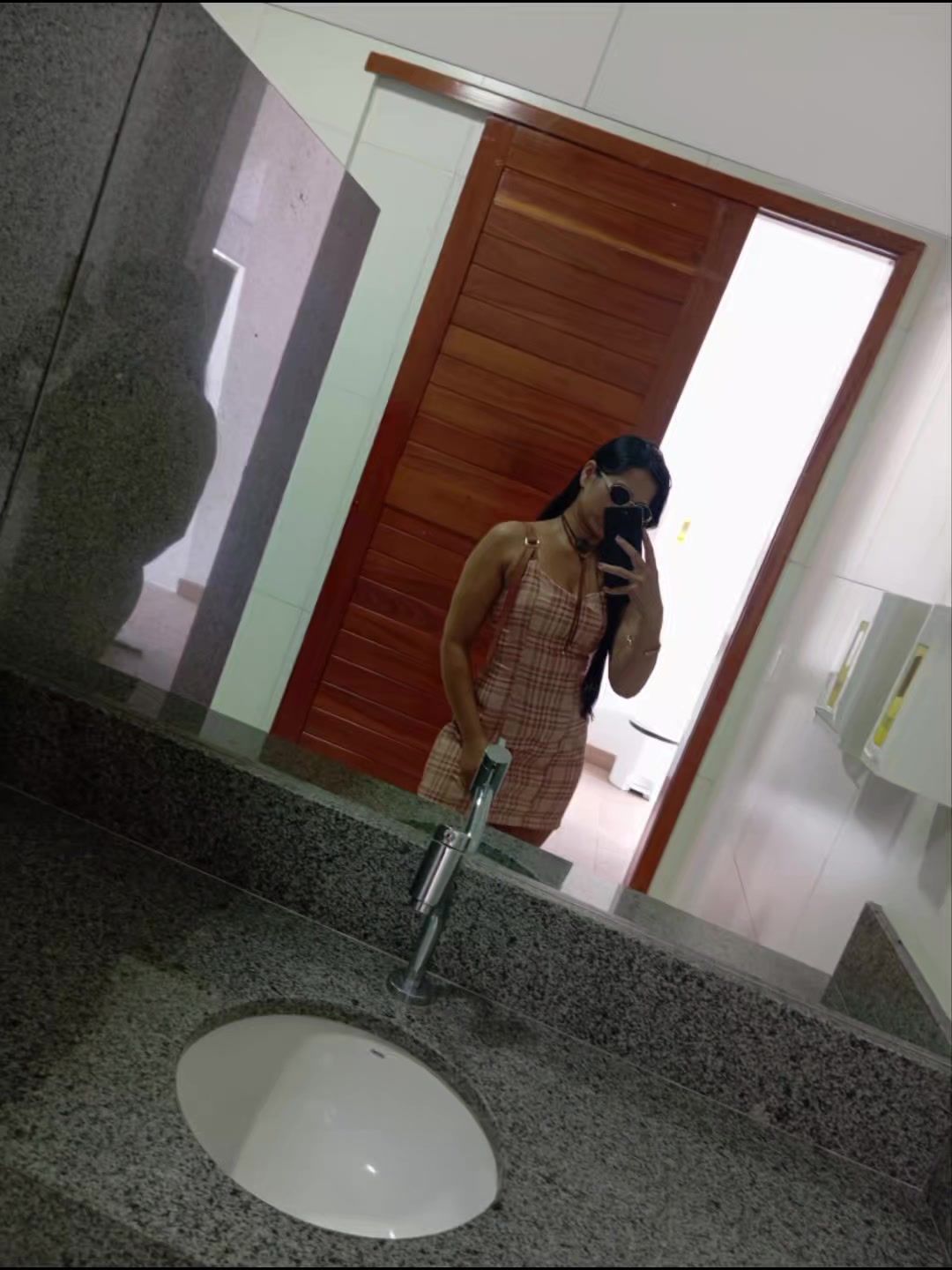 @talitaavelino