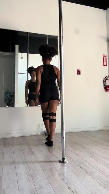 @Black Kyat Pole