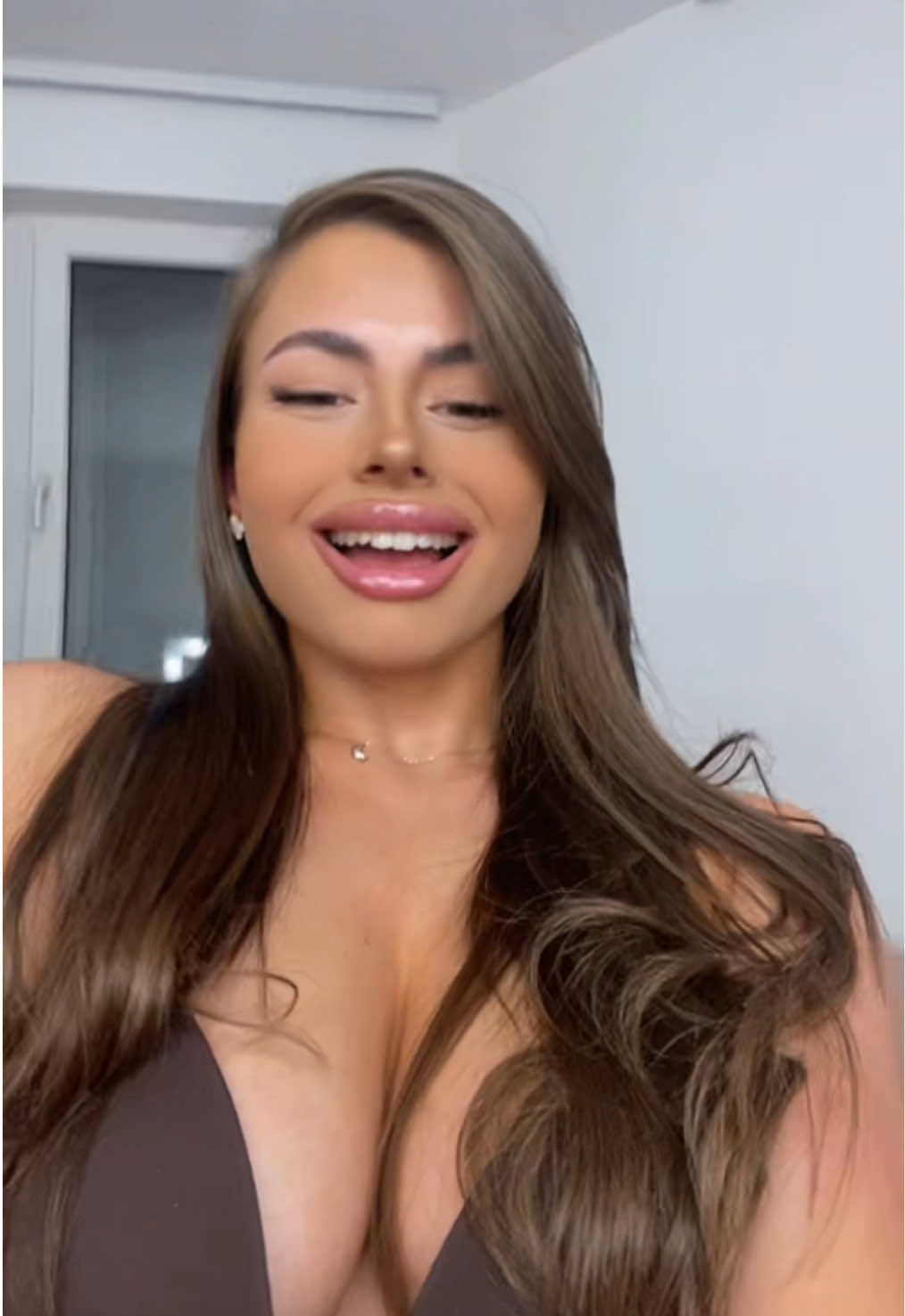 @Luna