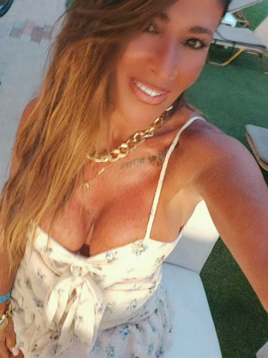 @Alessandra De Marco