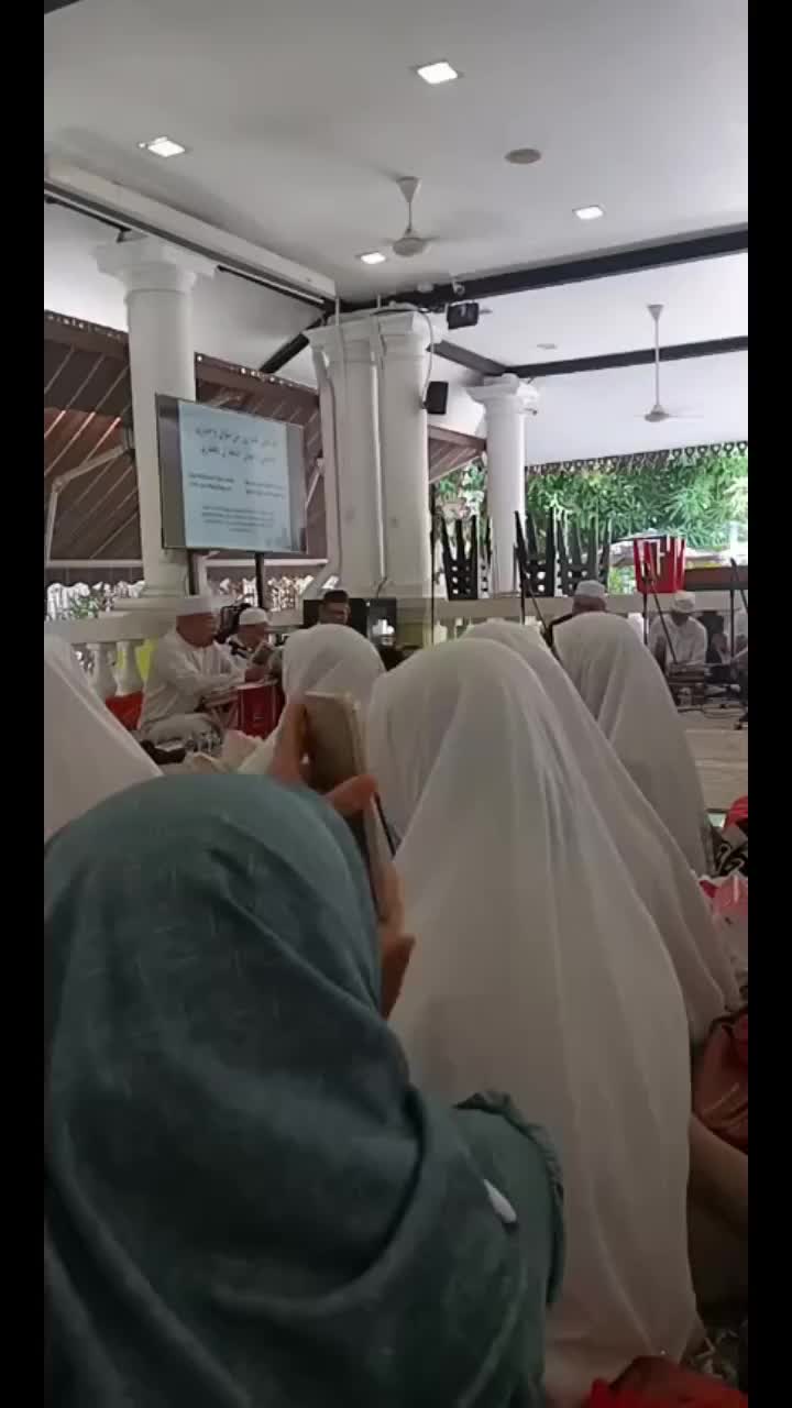 @happy girl 💞 💞tiktok.com/@zi