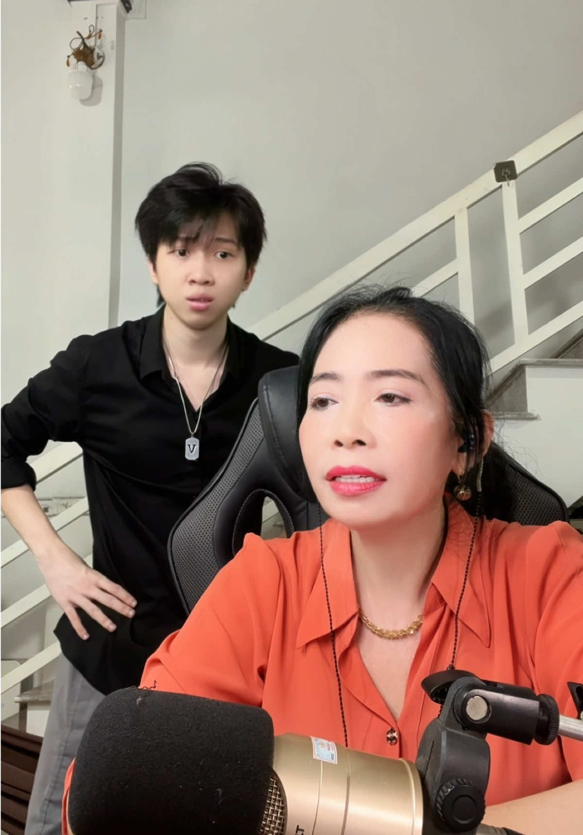 @Nguyễn Ho&agrave;ng Vinh