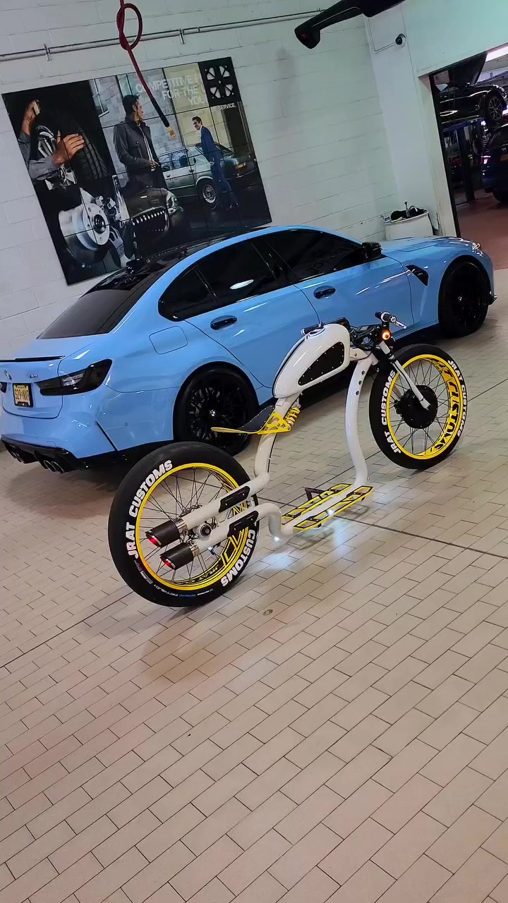 @Jrat Custom E-Bikes