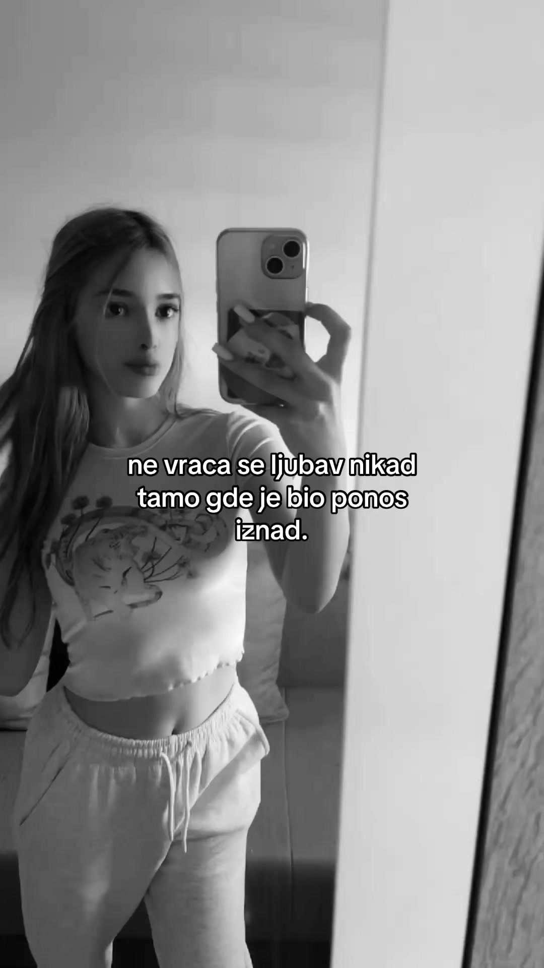 @3l3na