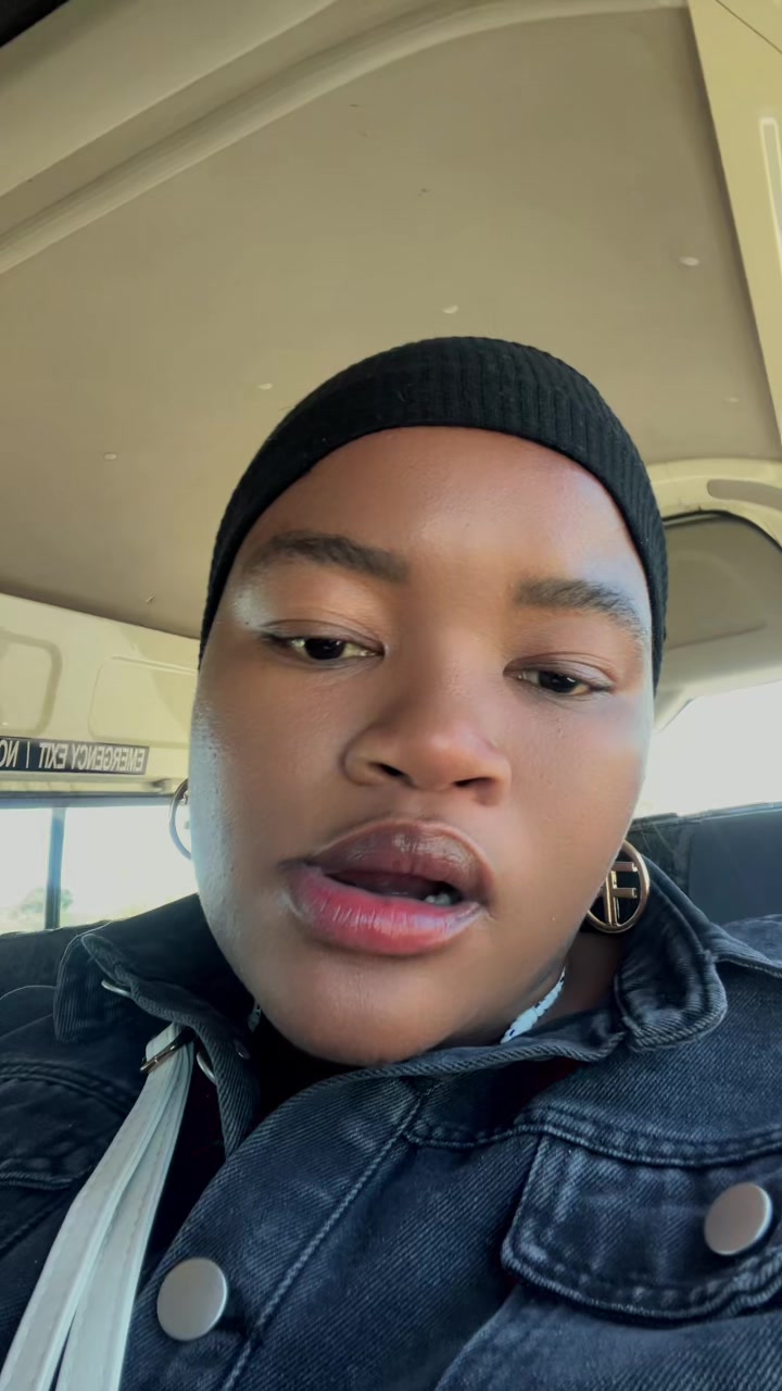 @Ofentse