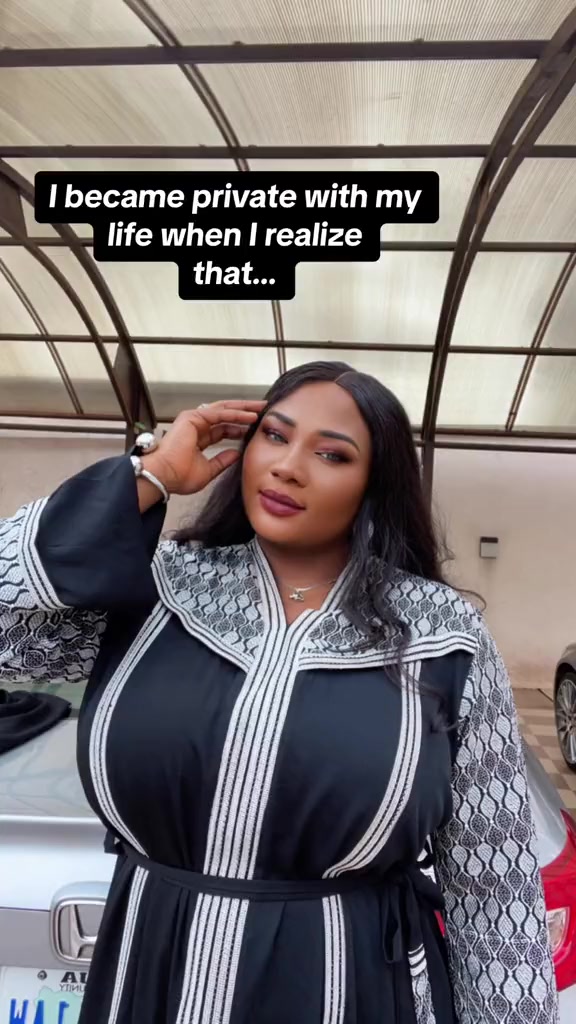 @pretty_ifeyinwa