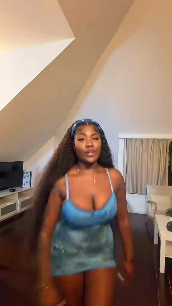 @black_La😔🥹❤️