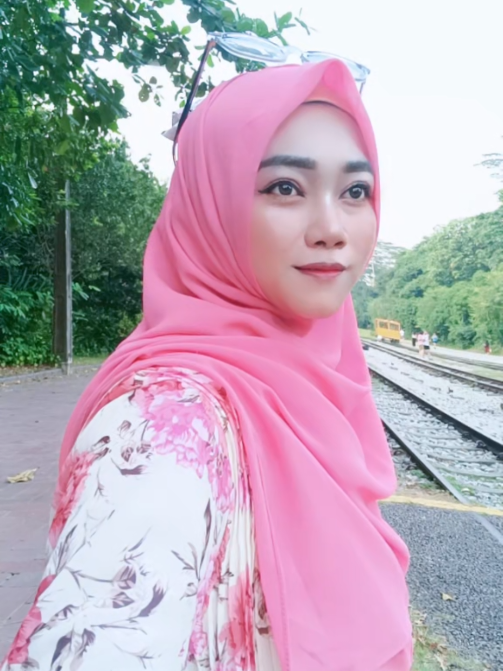 @Q̳U̳E̳E̳N̳🎀_ⓁⒶⓂⓅⓊⓃⒼ🍂✿્͜͡🦋.⋆