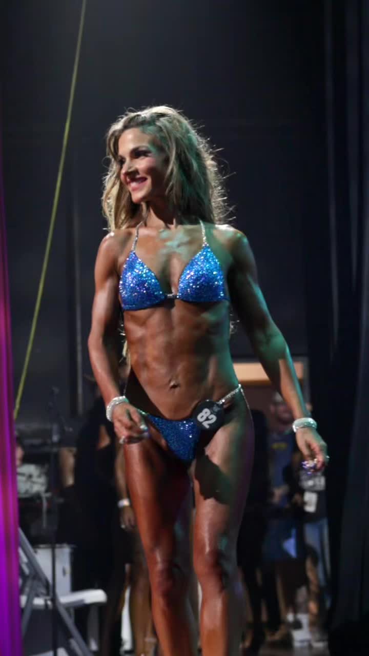 @bicepsnbows22