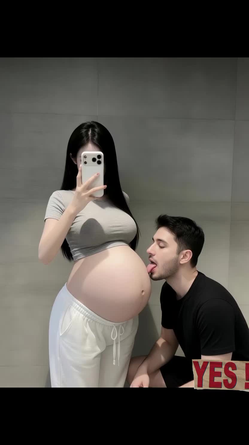 @Pregnant _adeline