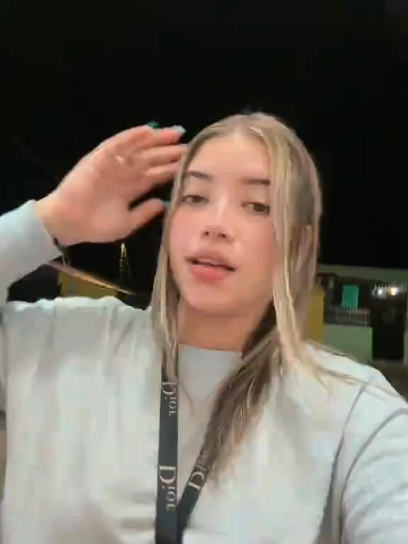 @Pao...