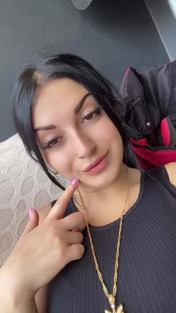 @Burcu yıldız ✨