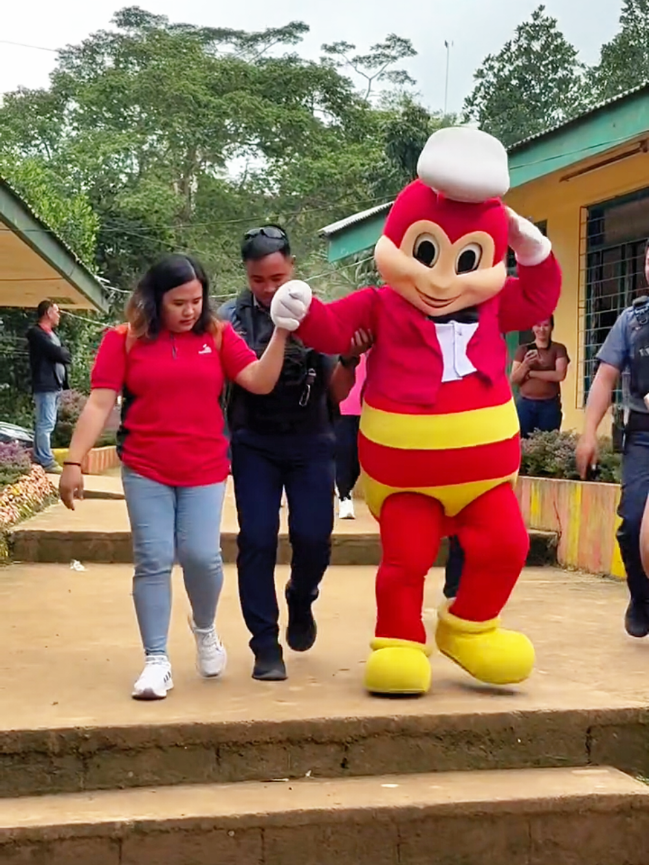 @Jollibee Fanatic