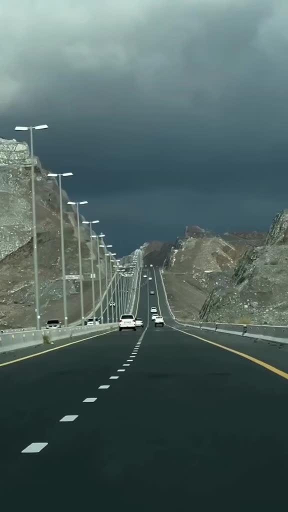 @bünyen saglamsa tıkla izle