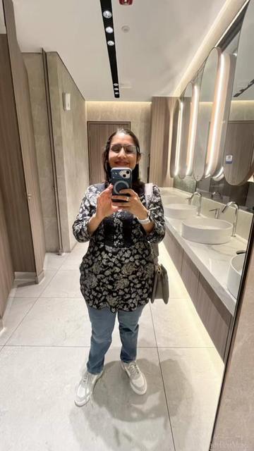 @☦️diya_dutta☦️🦅