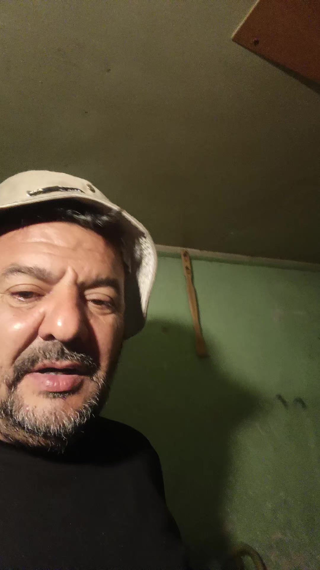 @lüt___Eşqin